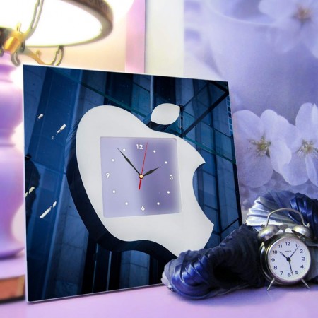 Модные часы Apple